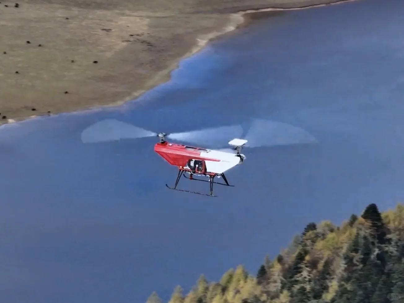 ? 260kg暴力载重!这无人机是起重机吧!