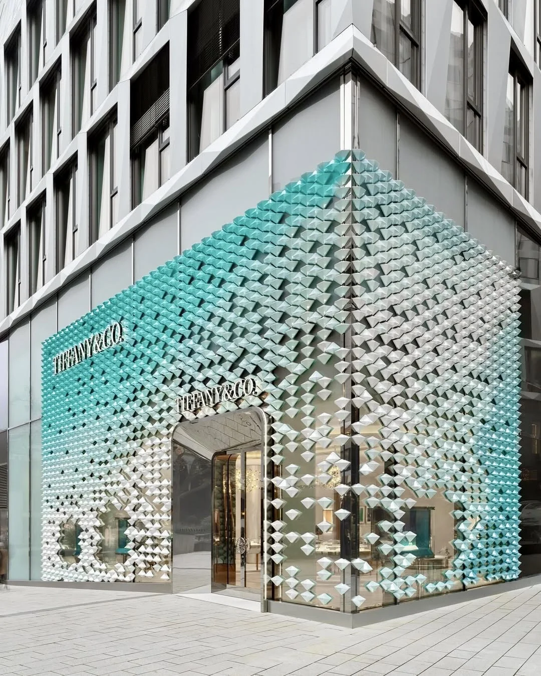 Tiffany store | 流光溢彩的蒂夫尼蓝