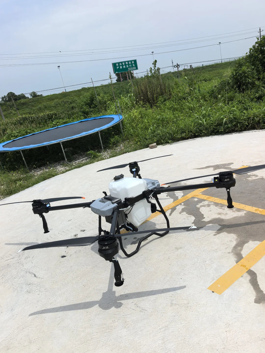 墨西哥无人机工厂