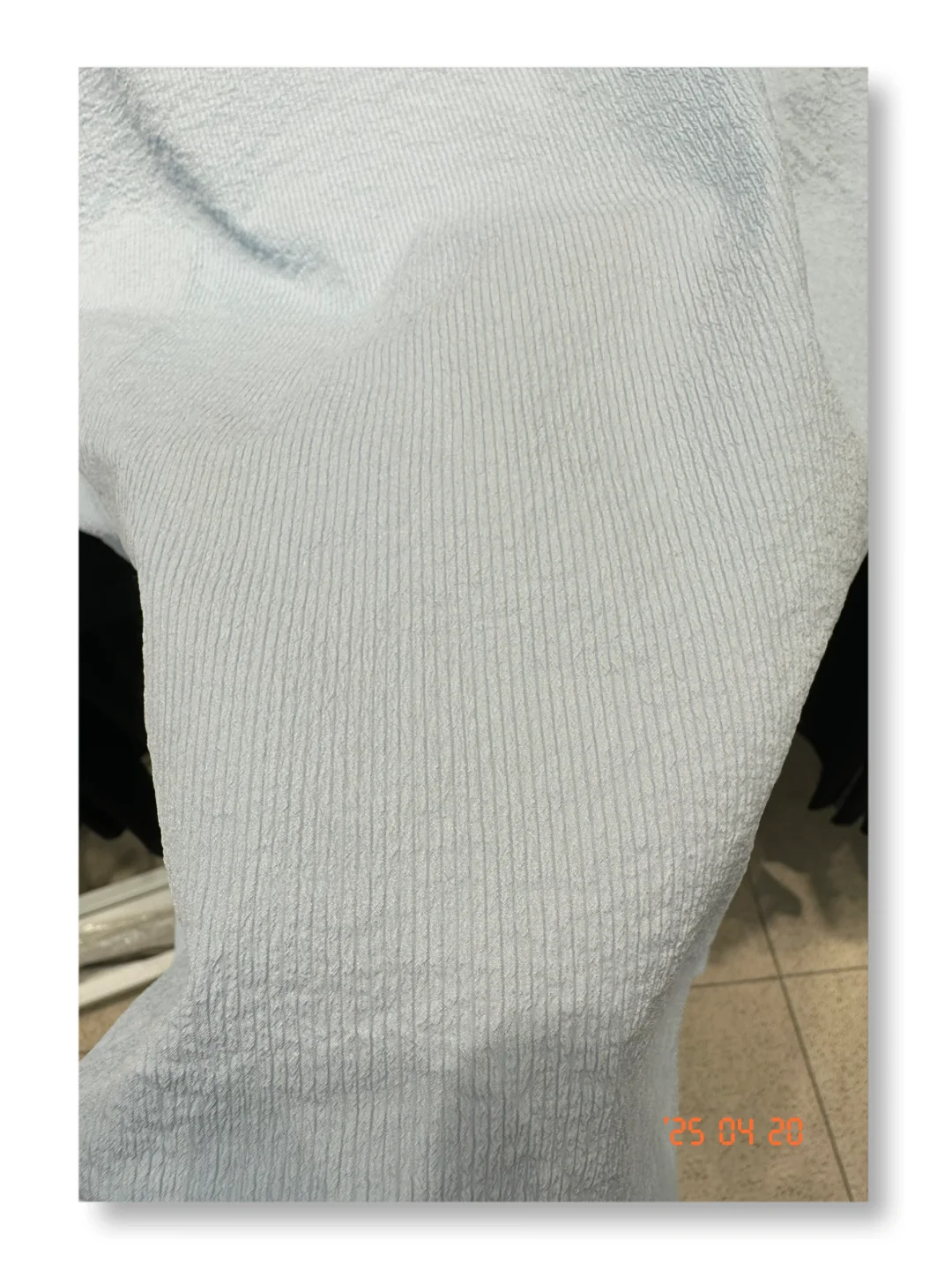 时尚新材料，透气易打理～泡泡纱功能T