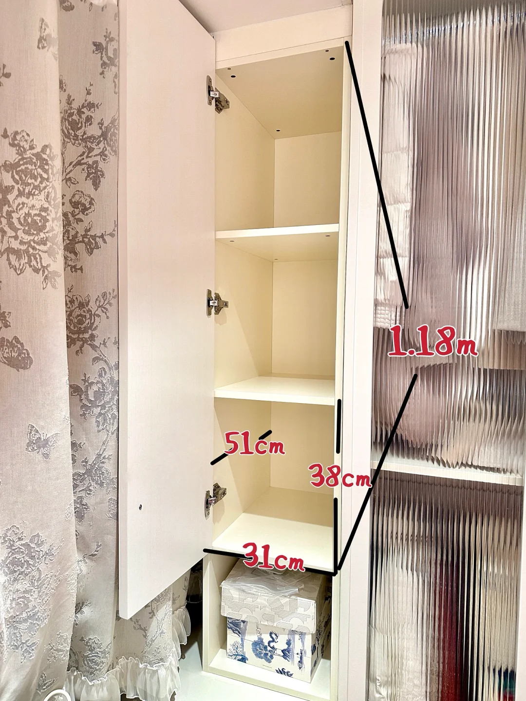 不到百元！！自己在家就能DIY的饰品柜?