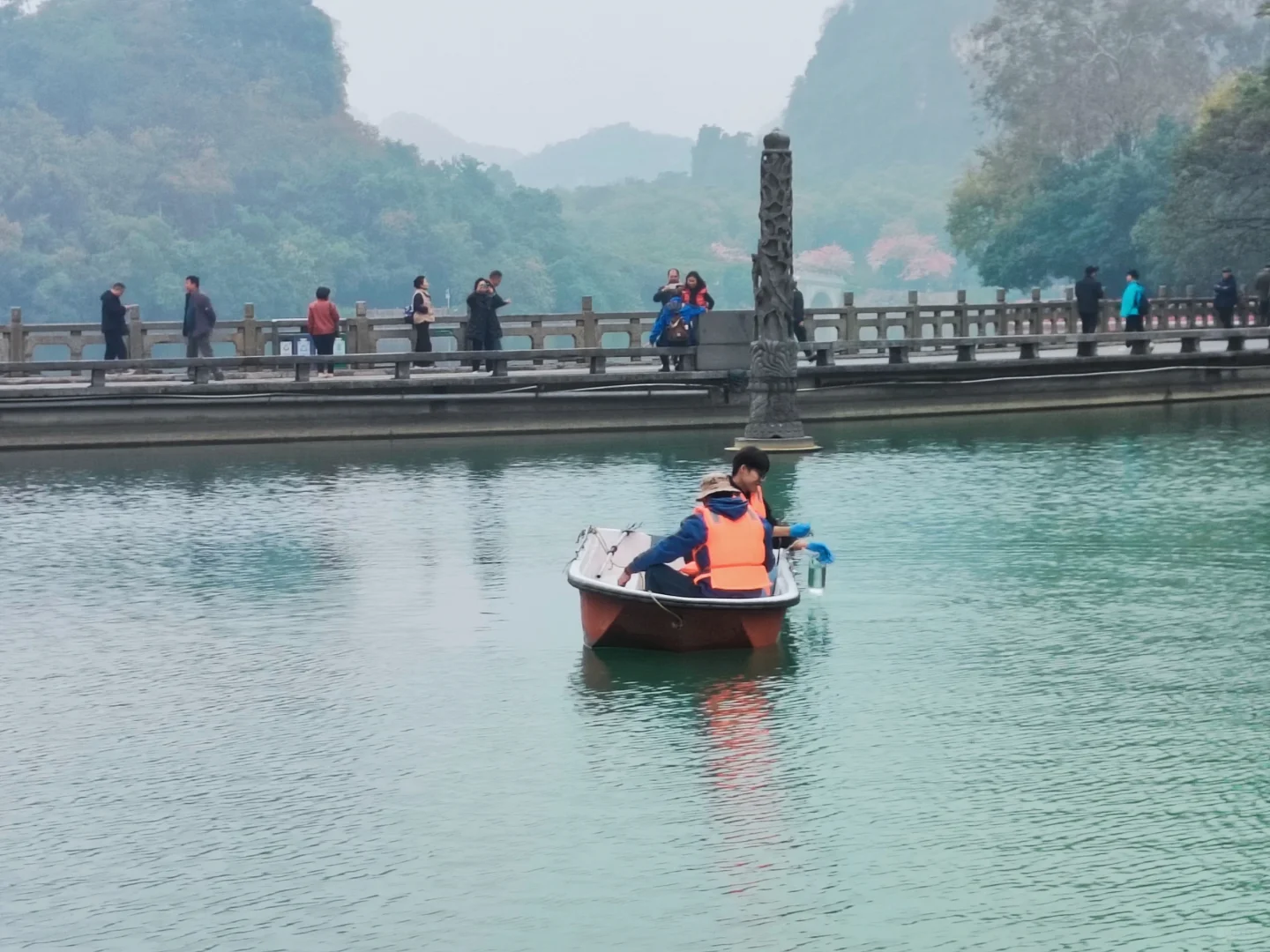 环境监测 地表水采样