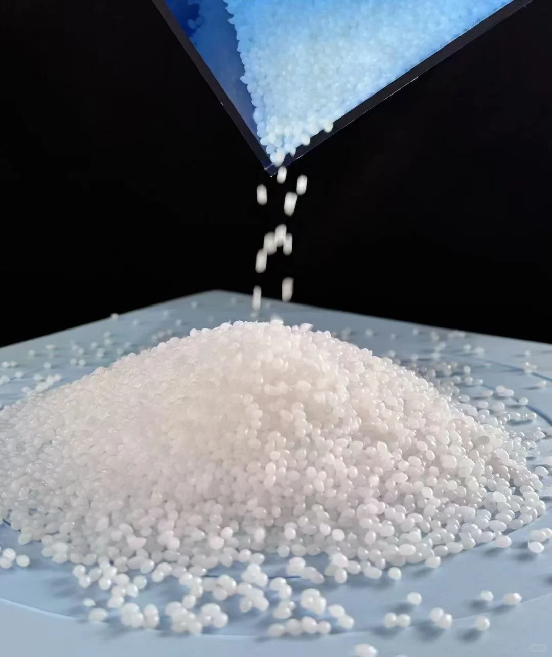 塑胶磨粉塑胶颗粒