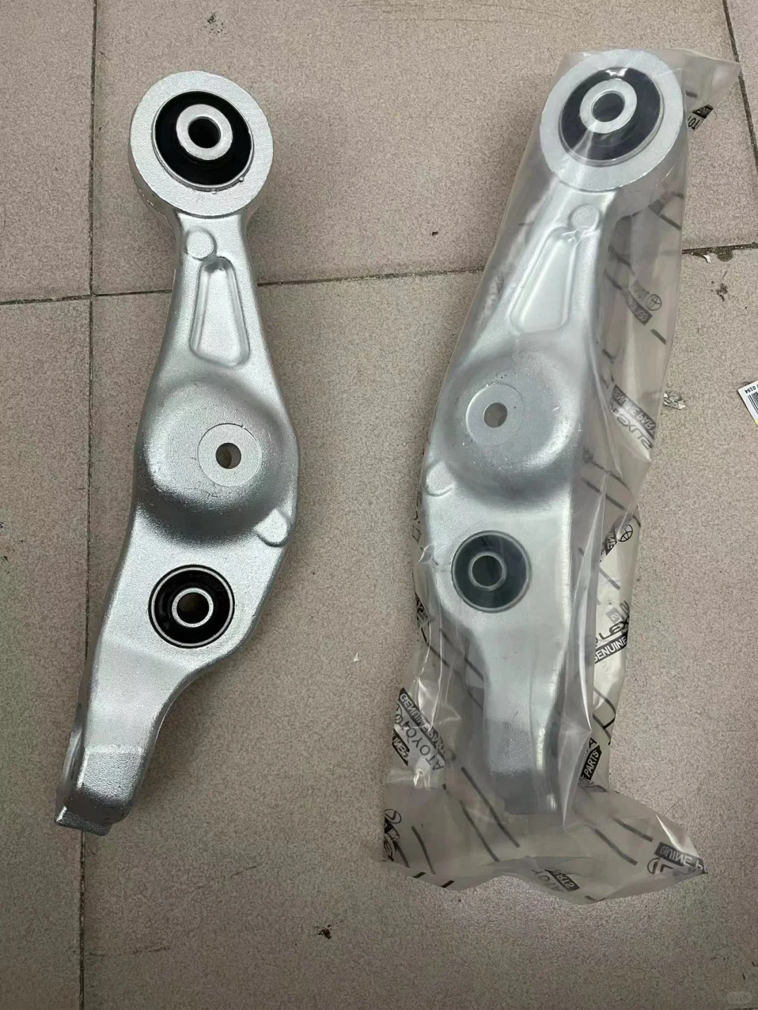 汽车配件 雷克萨斯前后悬挂上下摆臂