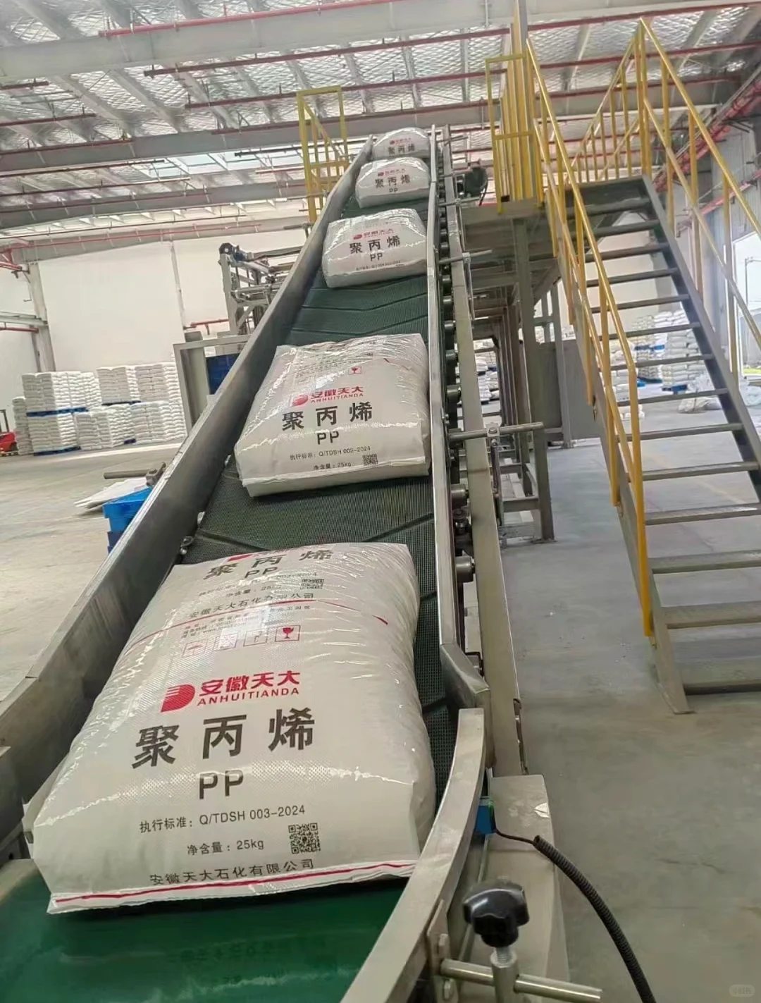 高性价比聚丙烯(PP)颗粒|粉料源头工厂直供