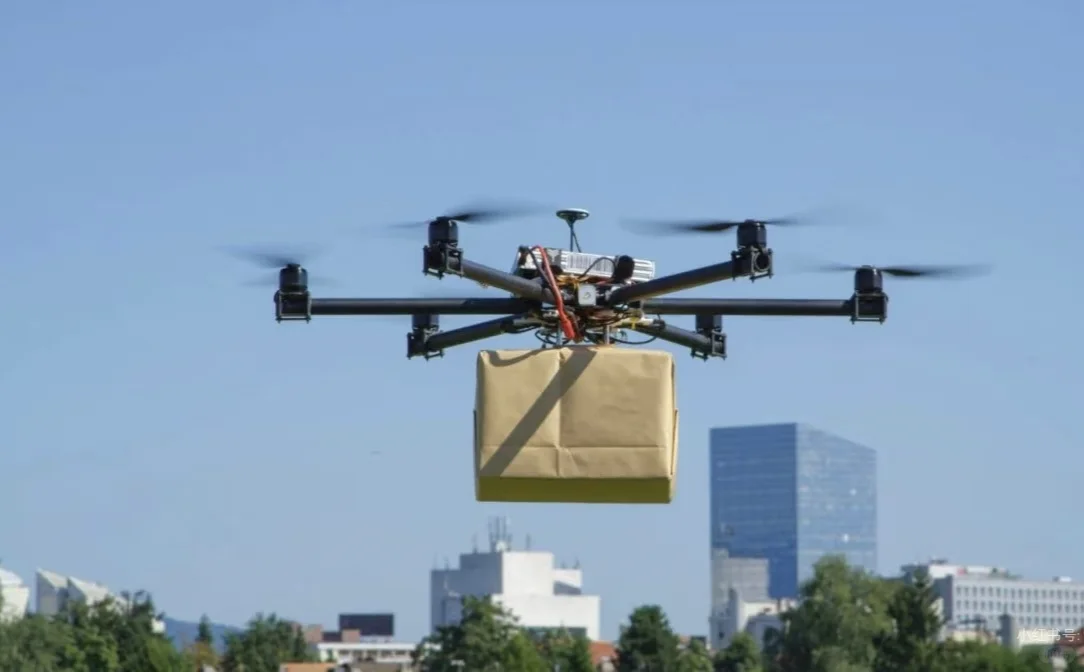 快递都开始“上天”了！无人机物流超酷来袭