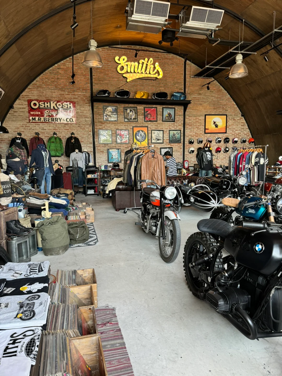 曼谷最好玩的机车俱乐部