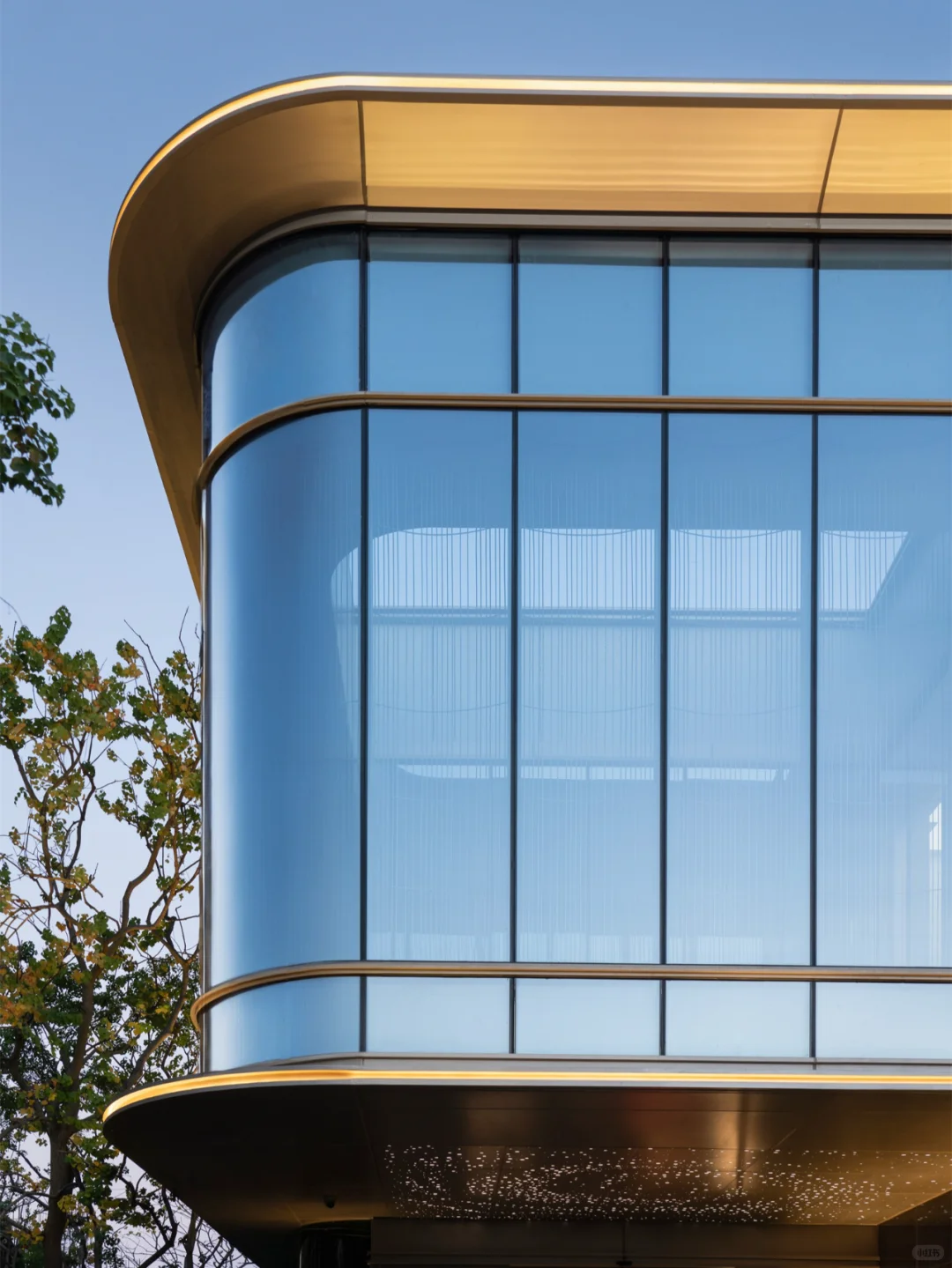 幕墙美学|售楼处建筑的细节之美