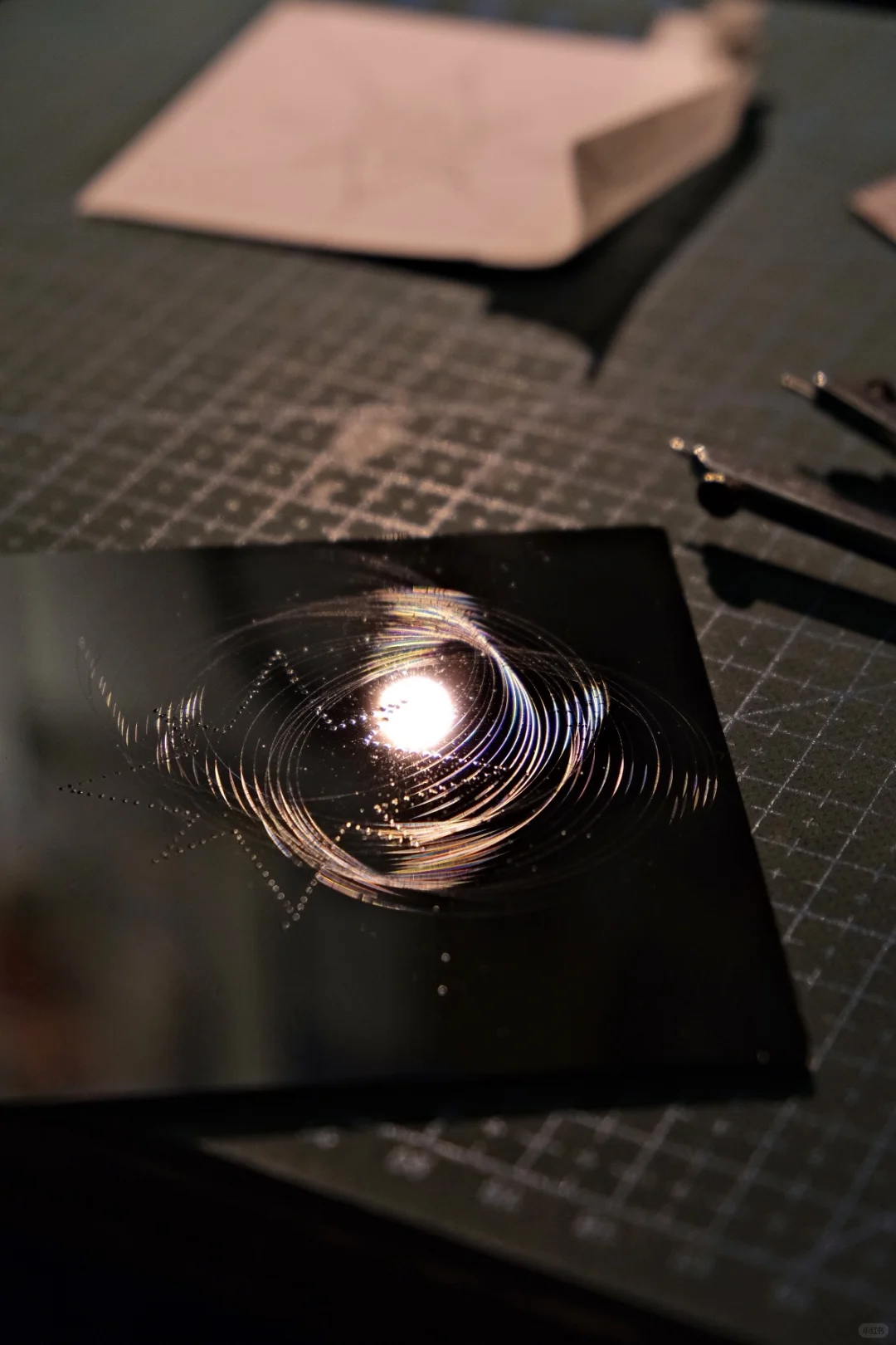 记录全息划痕的制作过程