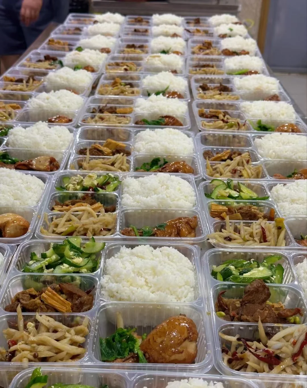 揭秘中央厨房那些事，会议团餐，旅游团餐，