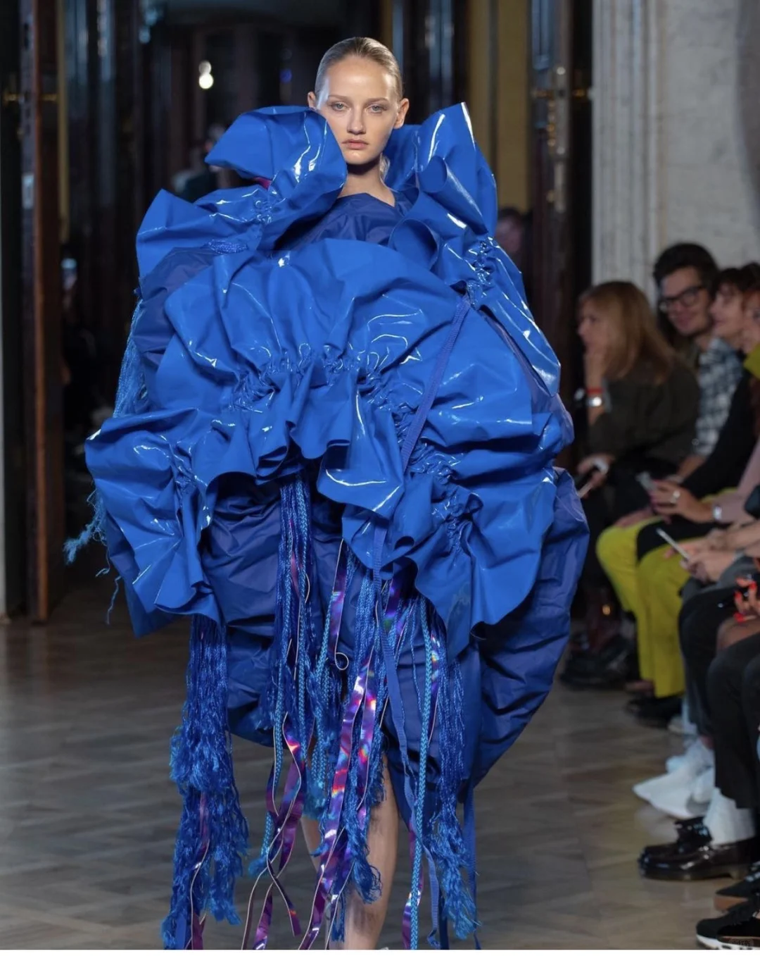 ?抽褶的神仙手法｜1秒让设计感翻倍！