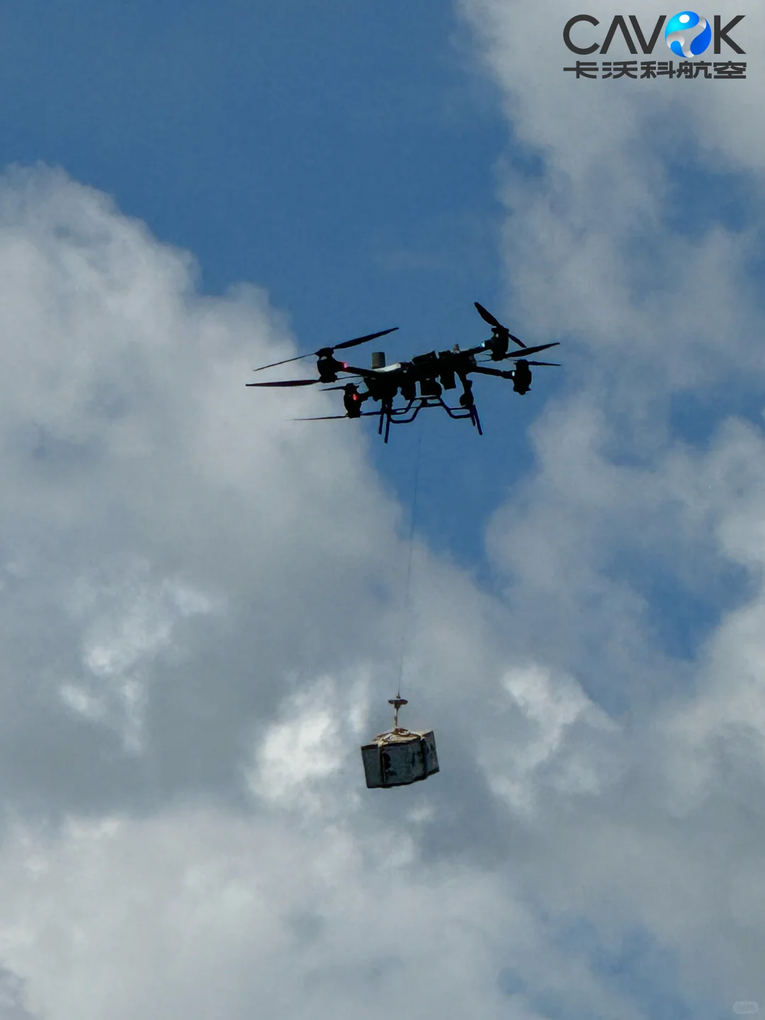 在红原县看到无人机送录取通知书也太震撼了