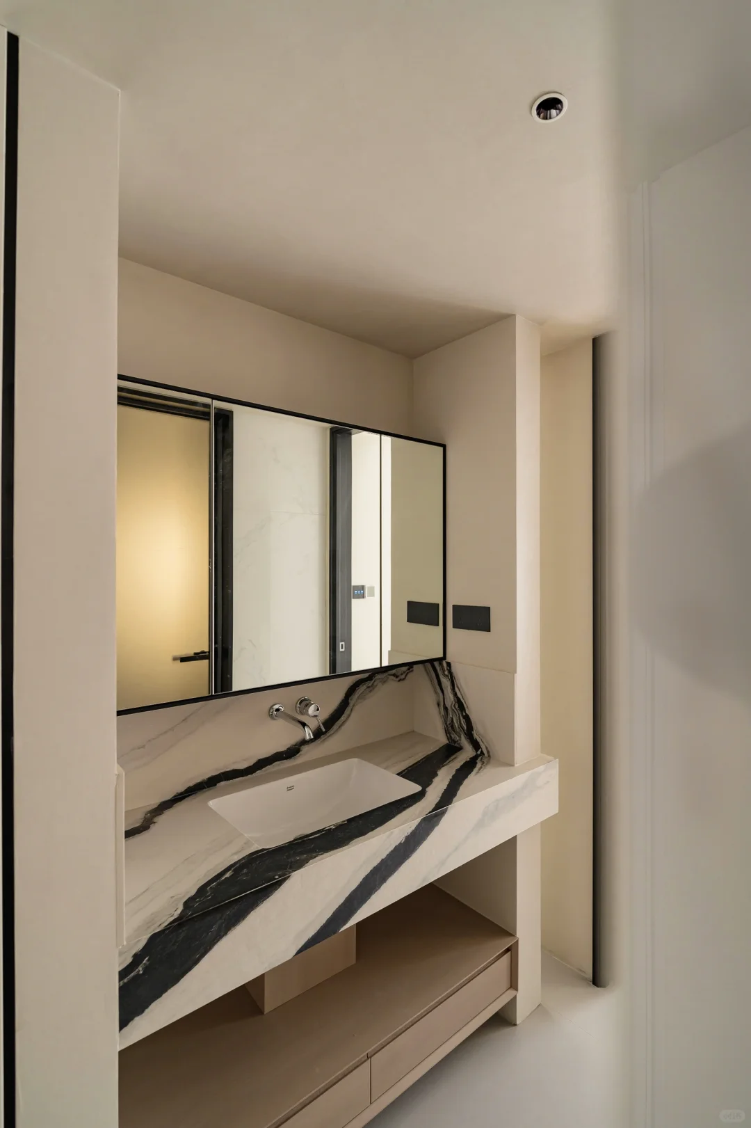 YUJIAN|木屿｜极简原木私宅平面改造分享