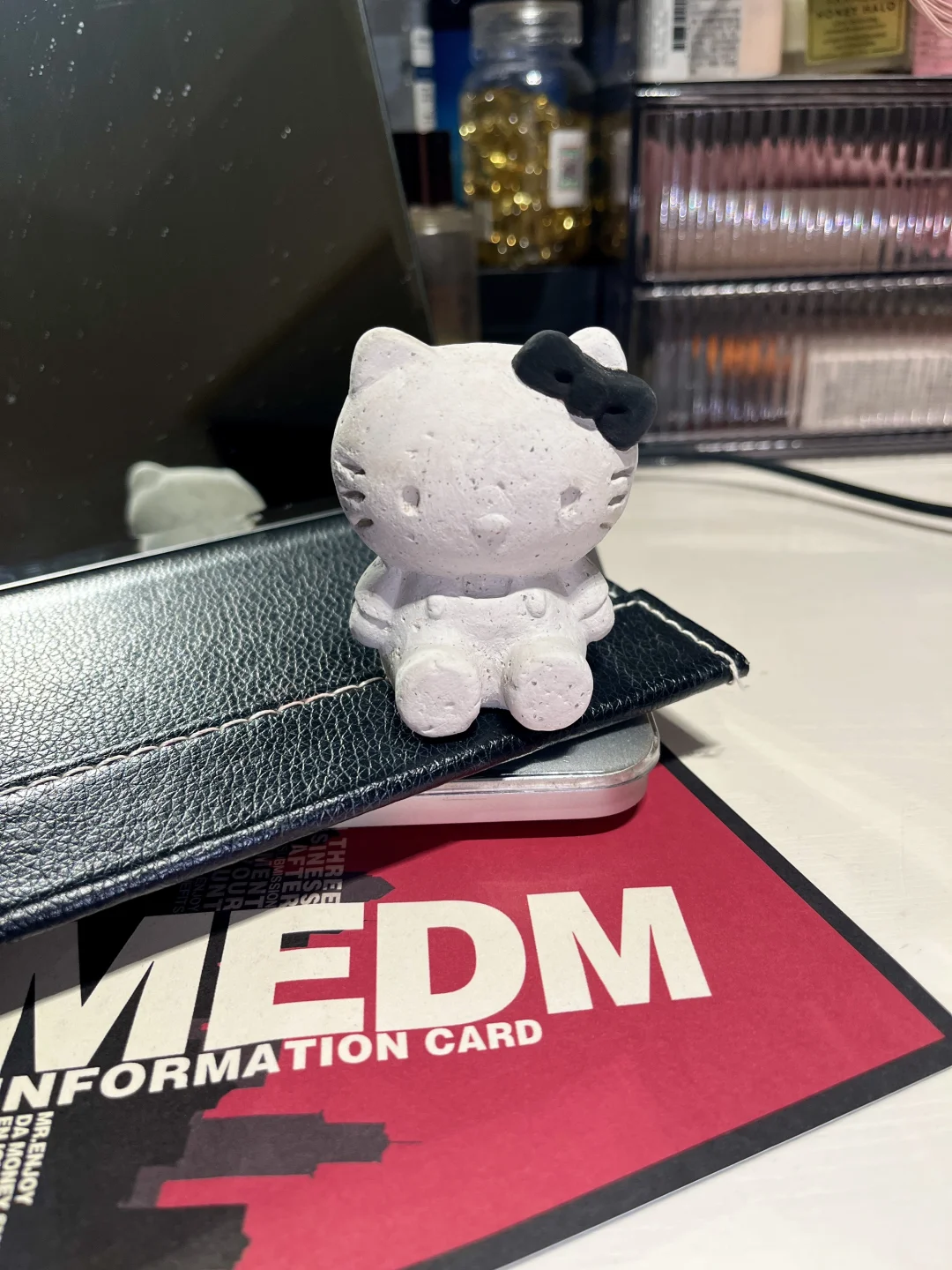 徒手捏个hello kitty??