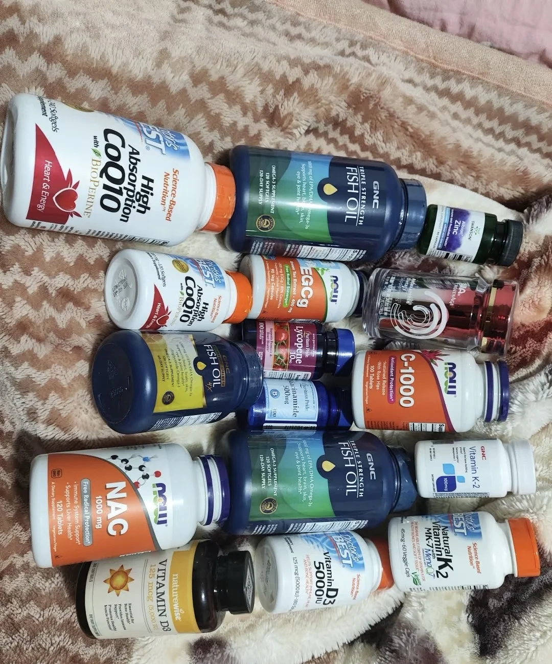 年纪轻轻就深陷营养补剂