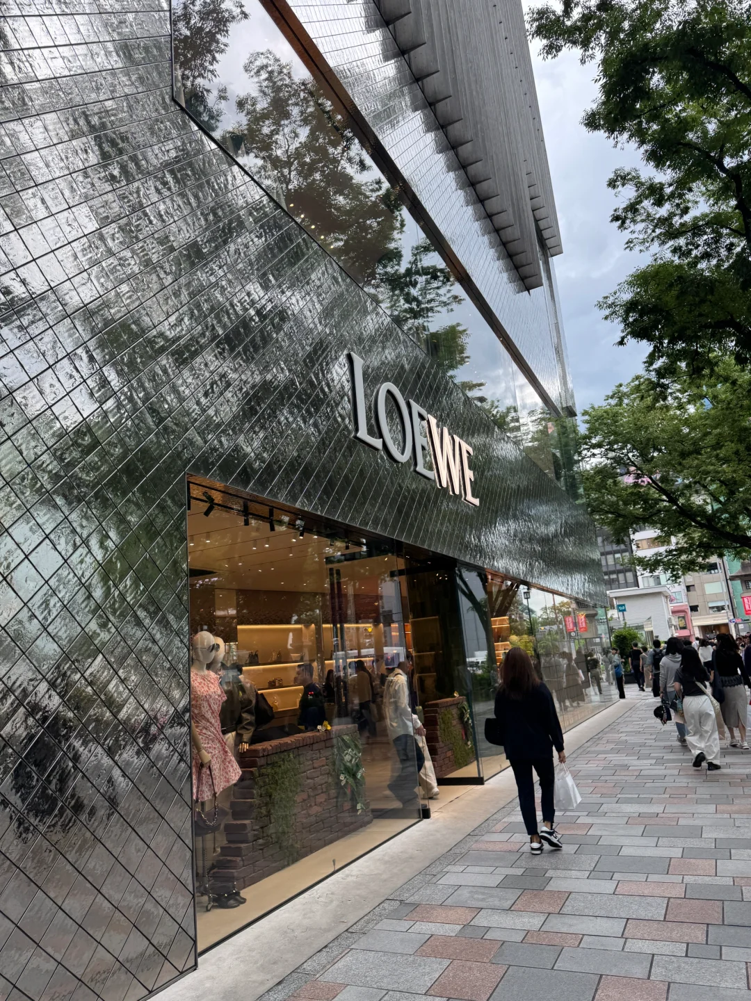 东京表参道｜玻璃建筑博物馆