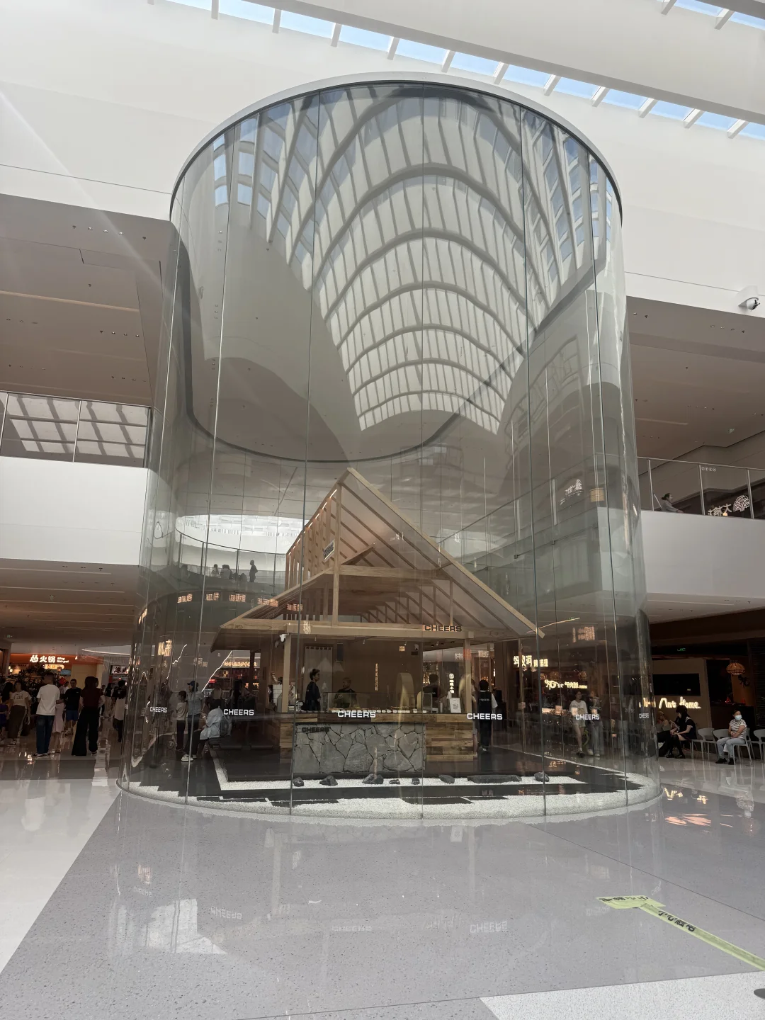 顺德万象汇这几块玻璃多少钱