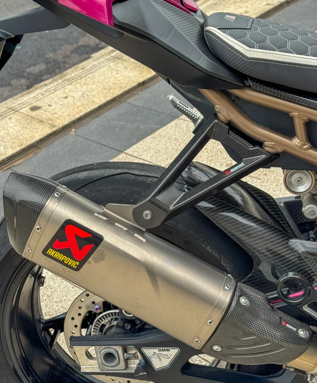 听说小红书卖车快极品23年宝马s1000rr