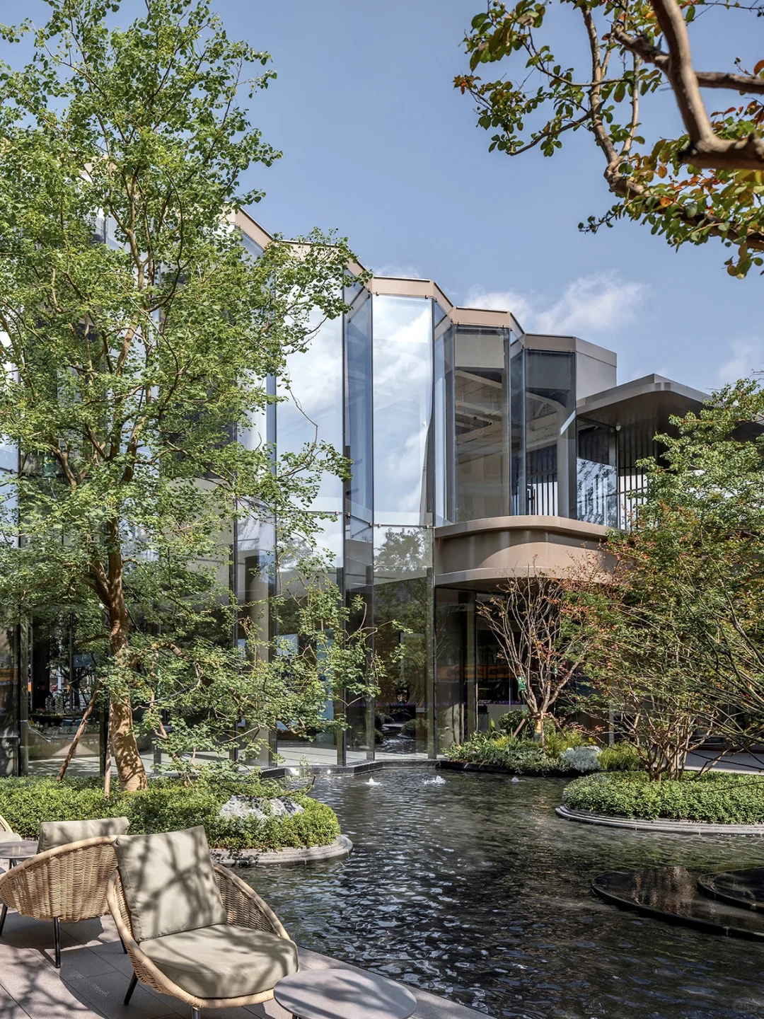 我们近期完成的一个售楼处 | UUA