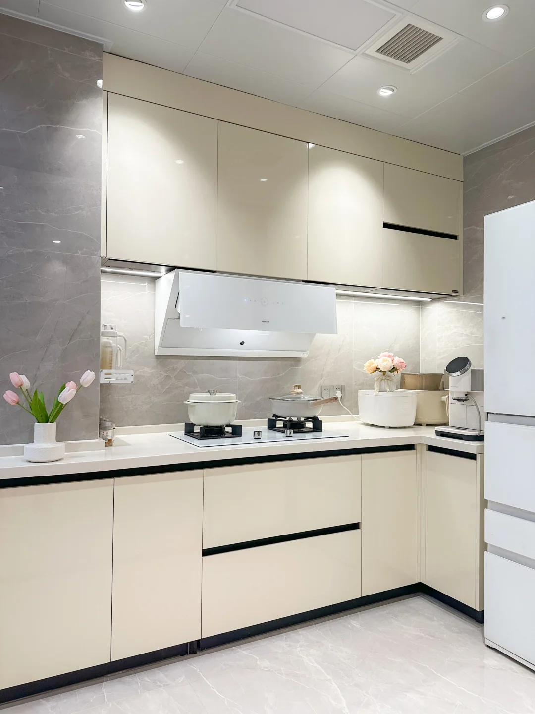 ?和3个男人住了两年的家，因干净而富足