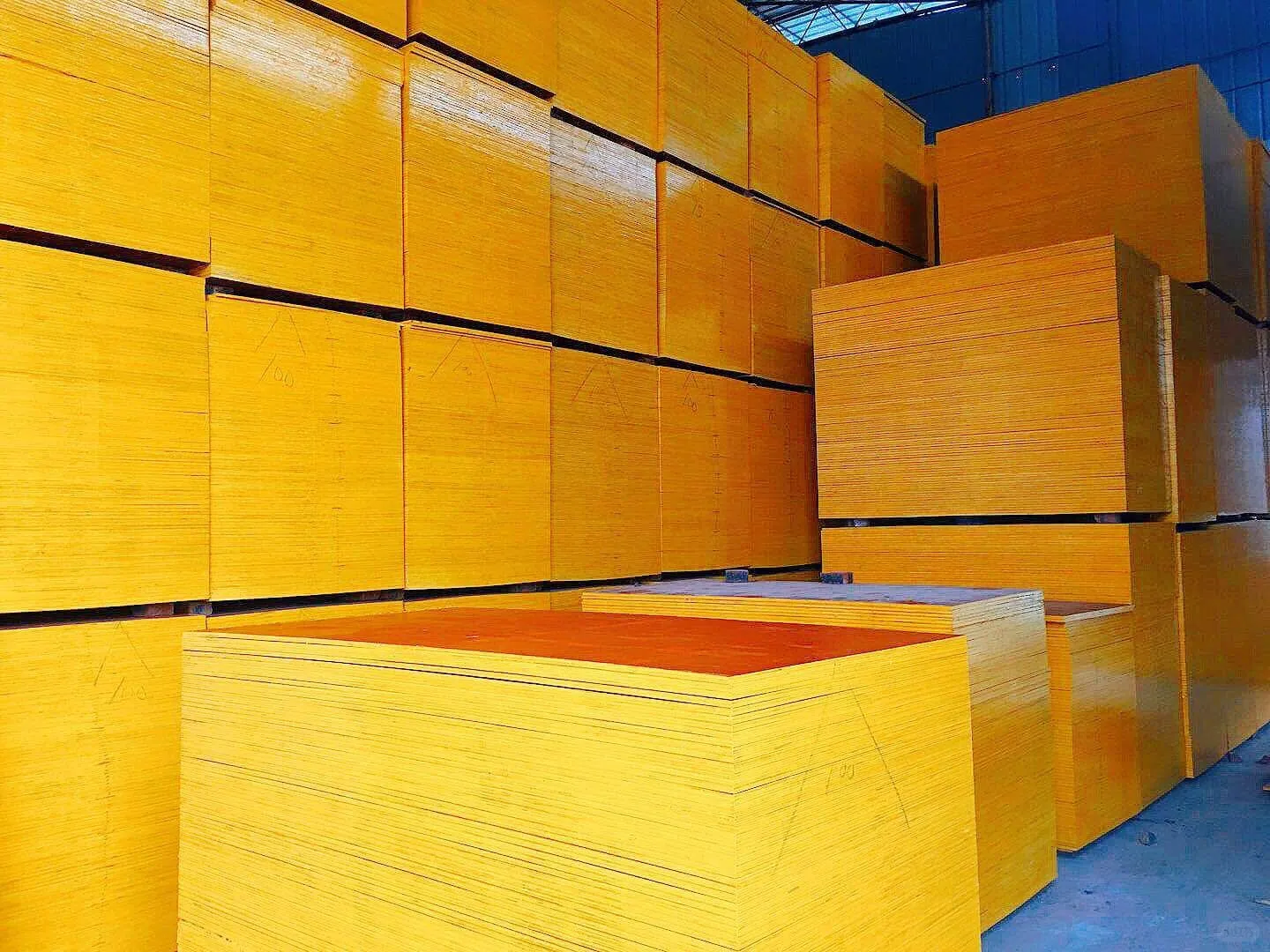 竹胶板木板片:多功能建筑模板的理想选择