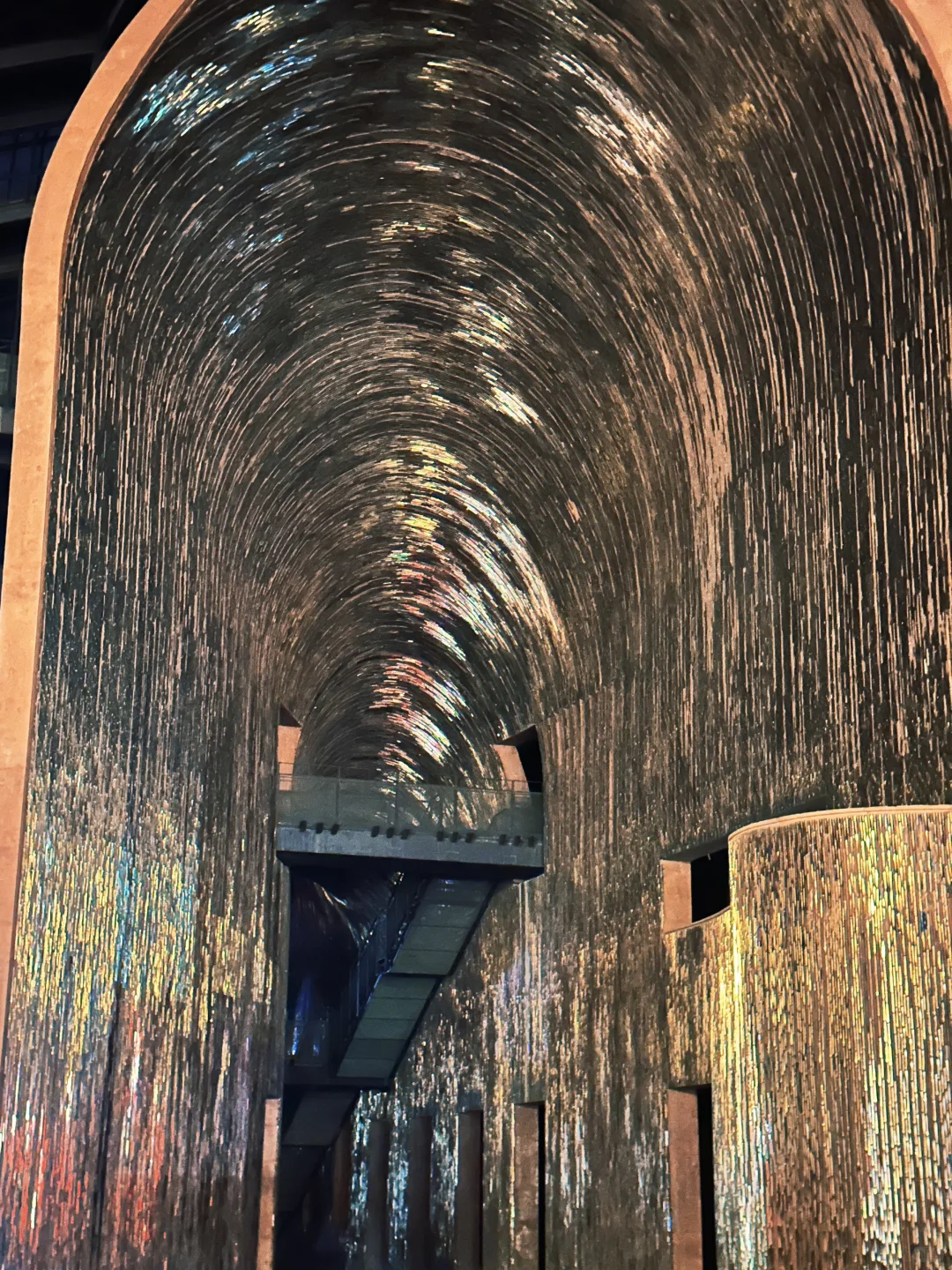 景德镇烧玻璃，做出了人生酒杯～?