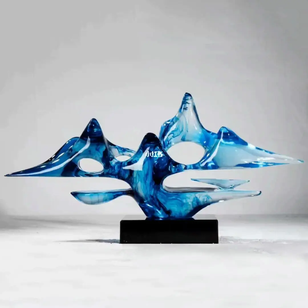 《探寻陶瓷与玻璃工艺品的独特魅力》