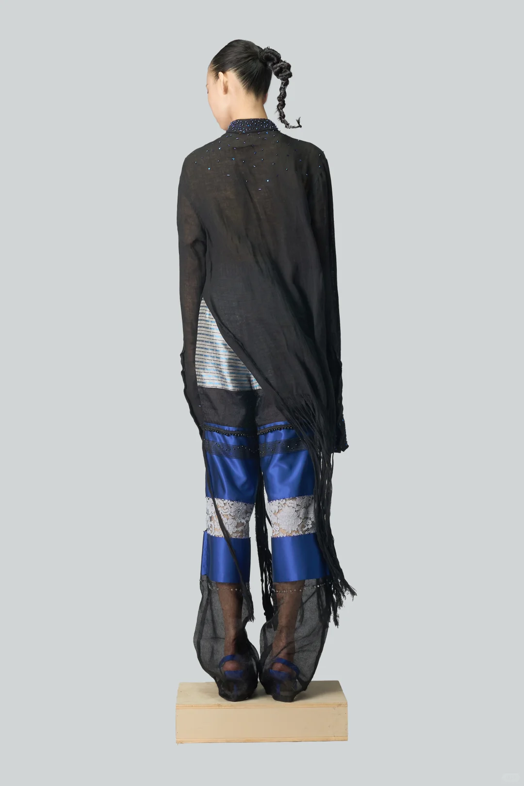 遇见抽纱系列时装Look6