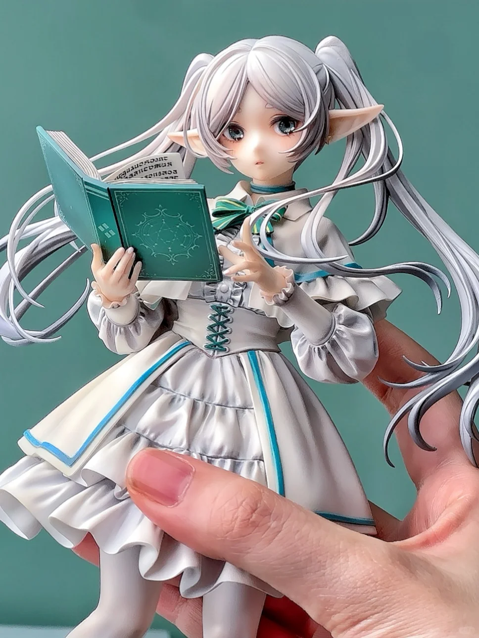 做了一个芙莉莲手办！