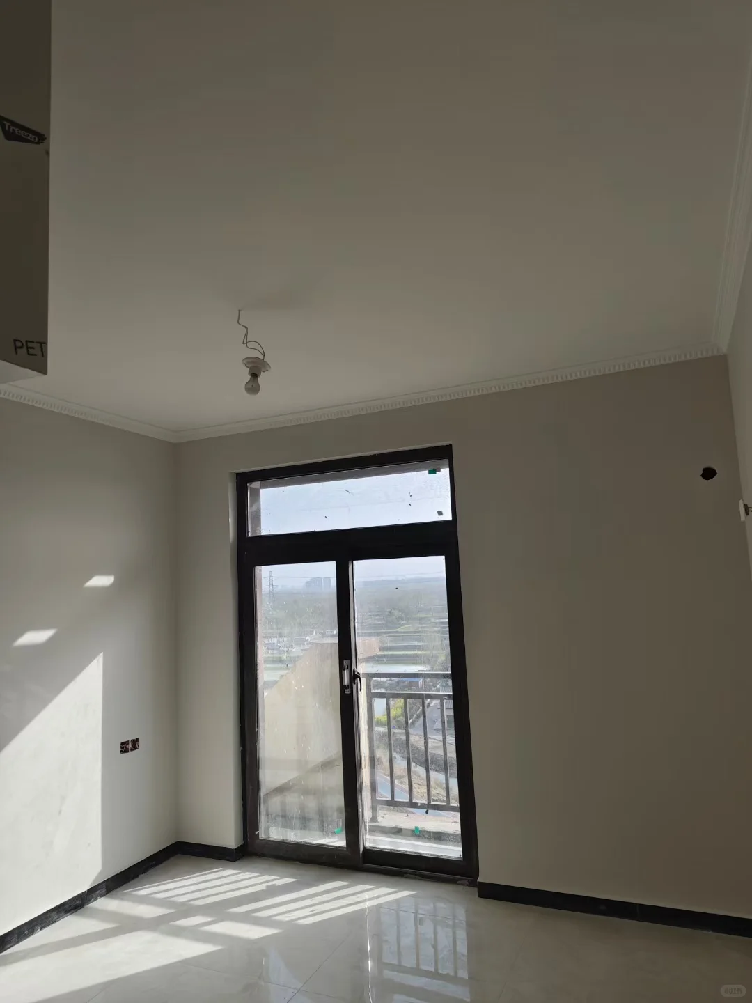 立邦竹炭防潮五合一，装修进行时