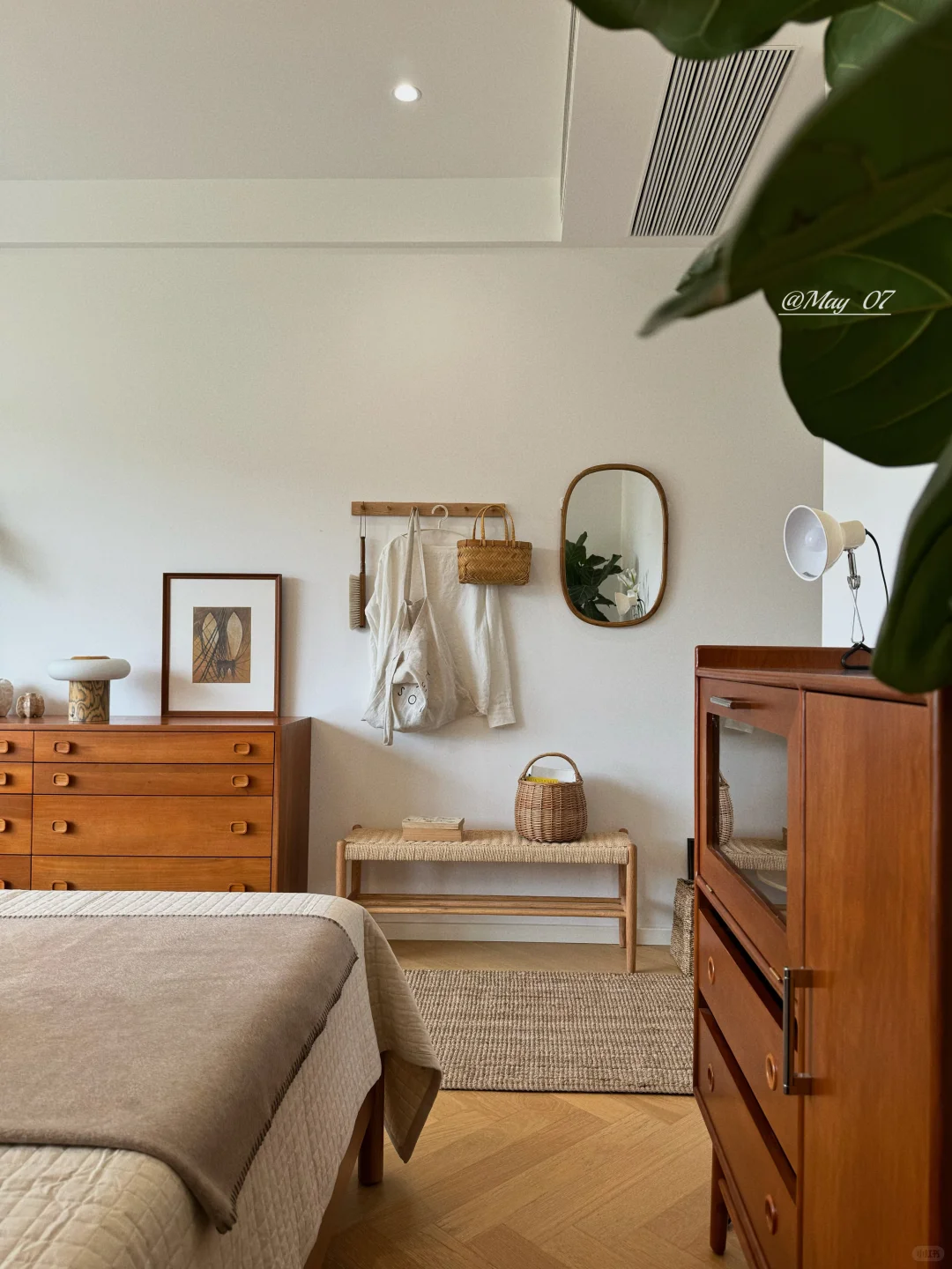卧室这样布置真的很美☕️