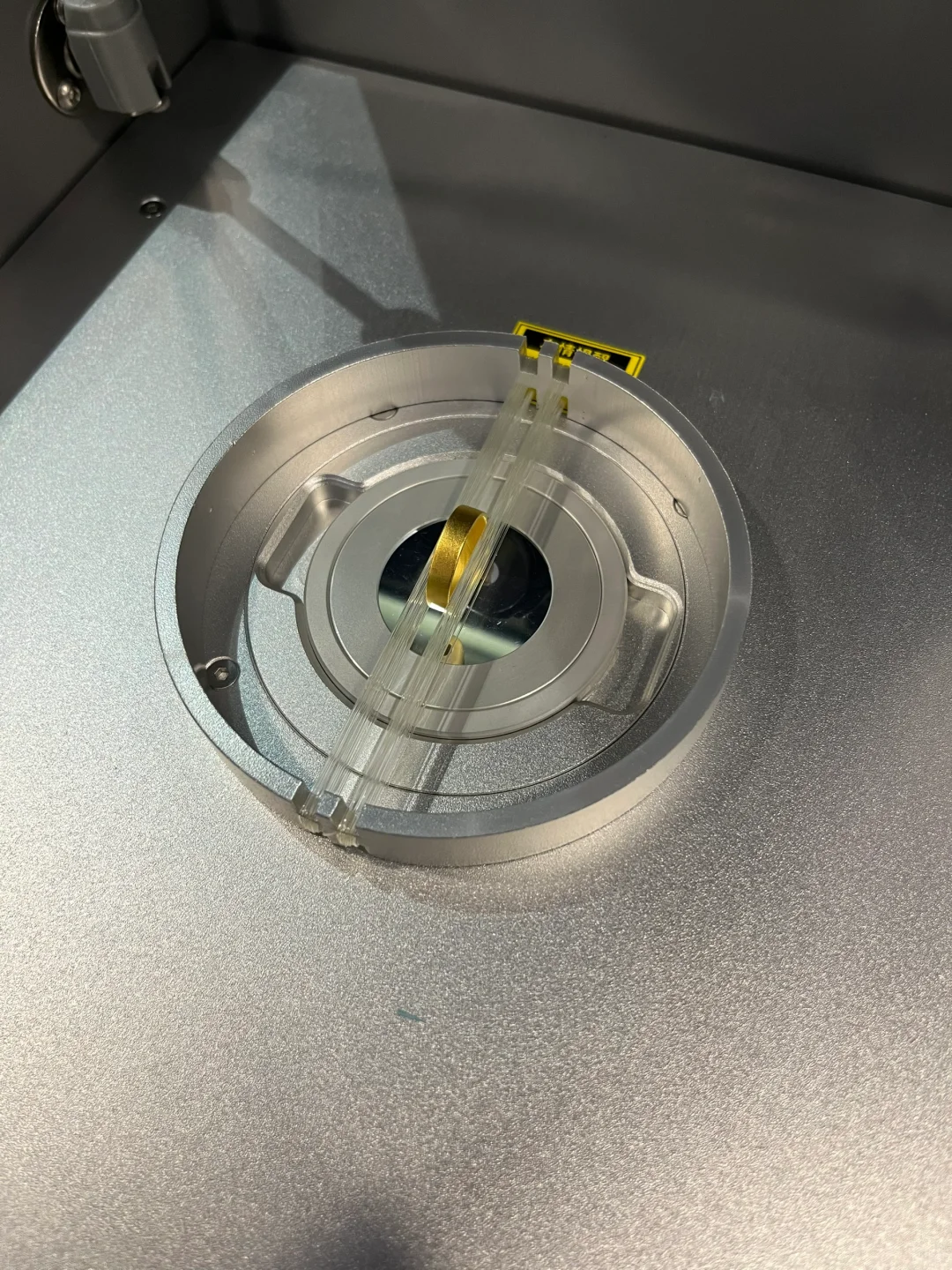 顶配光谱仪，误差只有0.01，精度极高