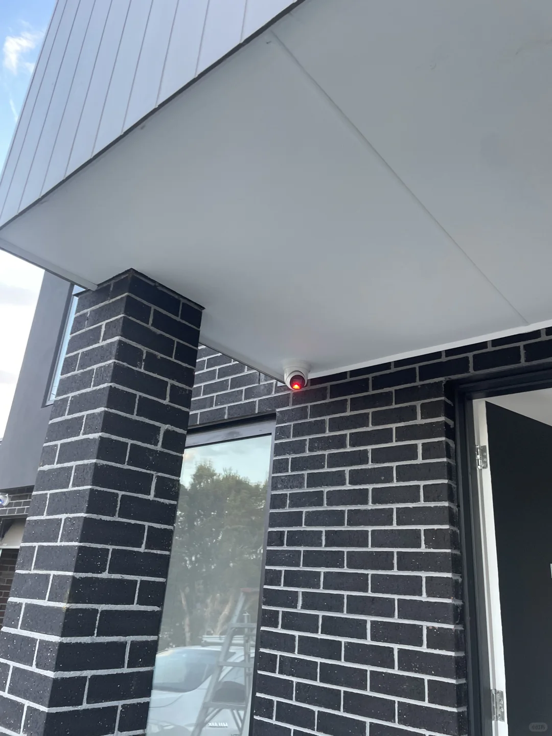 家庭防盗声光报警系统，可以看家的摄像头