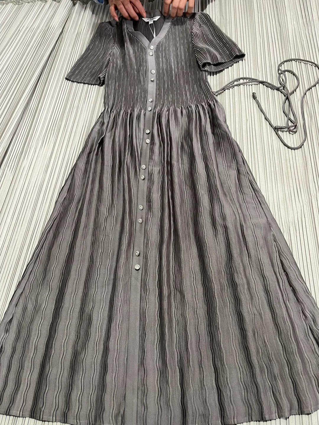 专业服装压褶厂