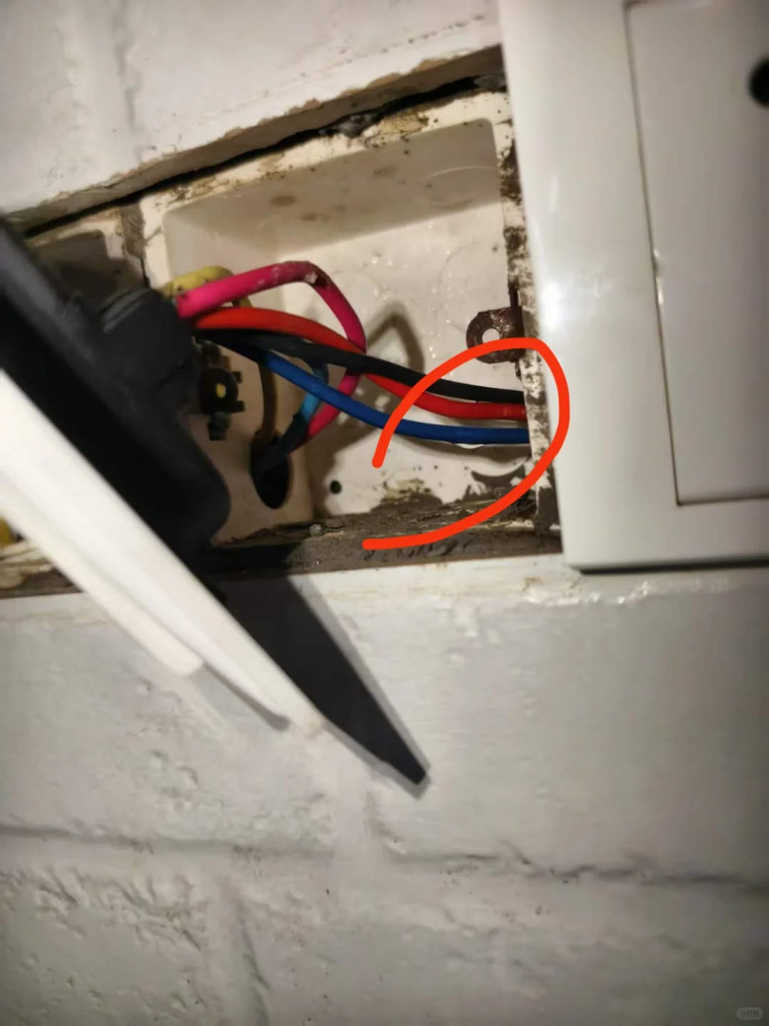 南京电工上门维修，快速响应，服务至上！