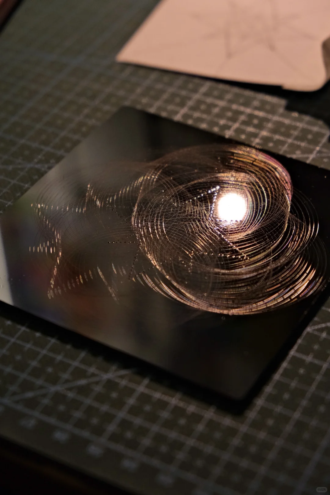 记录全息划痕的制作过程