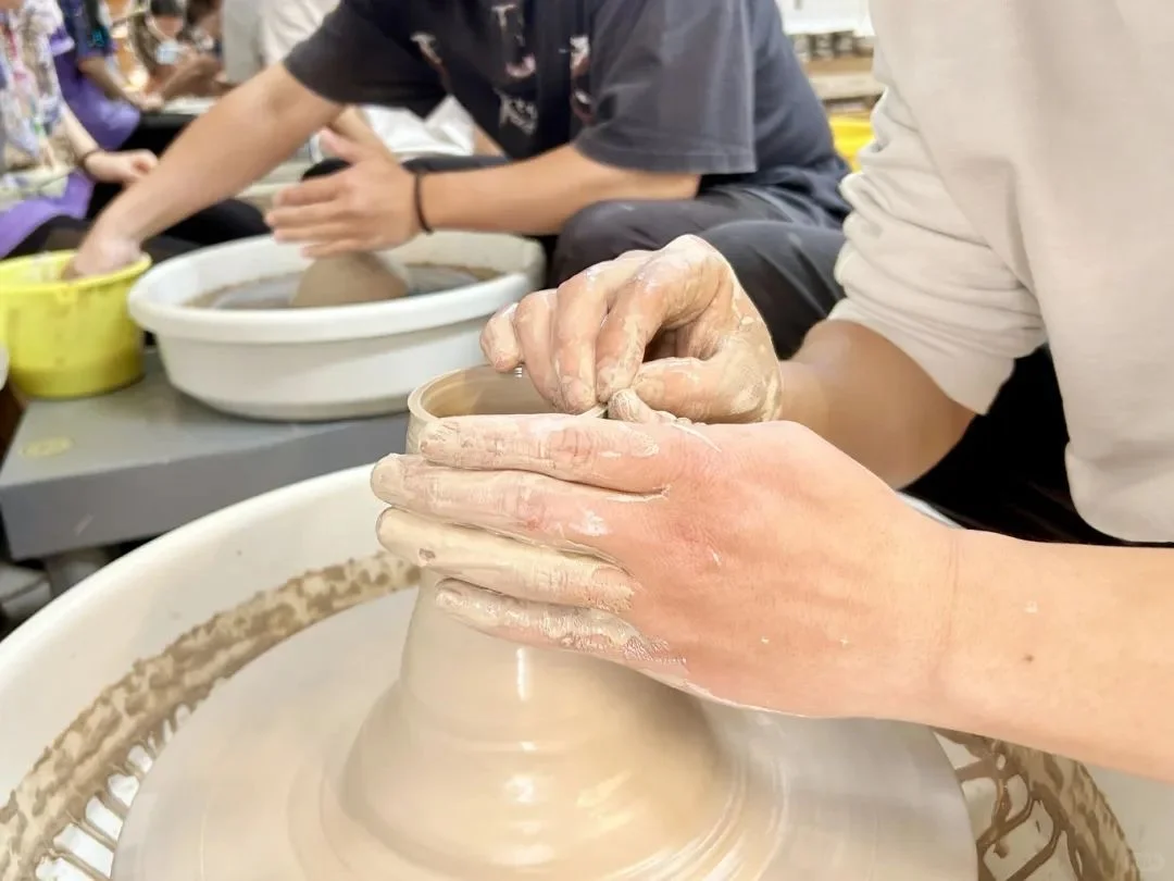 周末减压新方式，来玩这陶艺