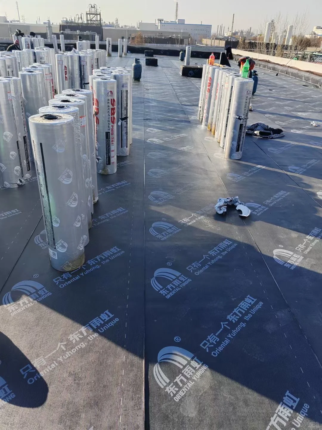 屋面防水卷材施工，热熔法