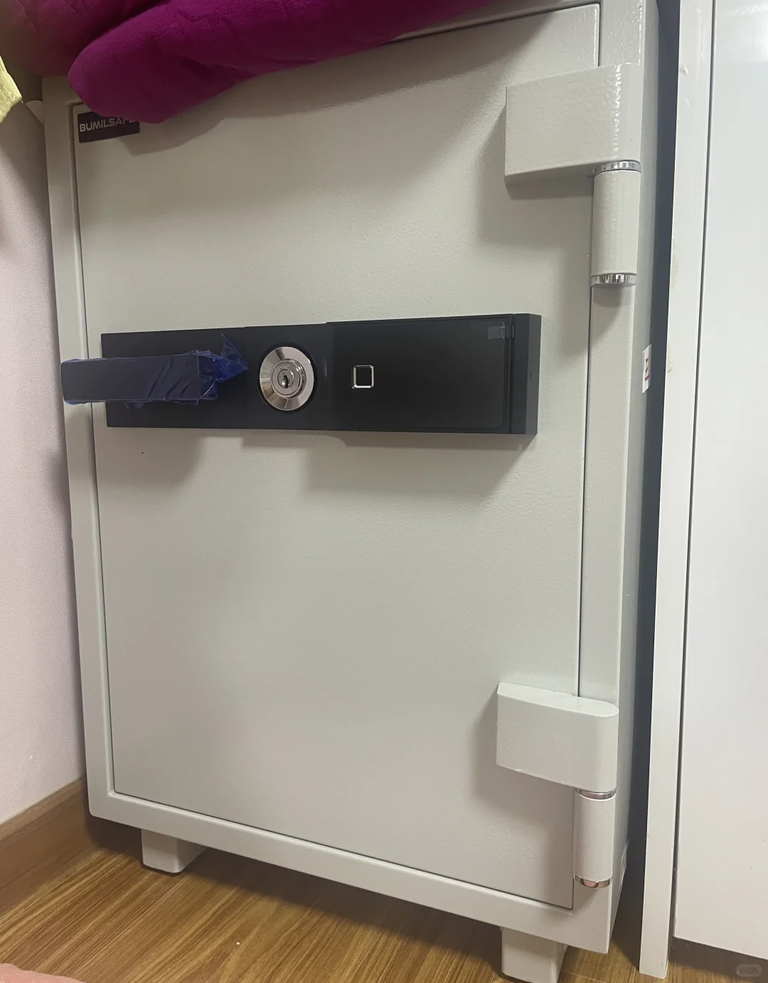 BUMIL--小偷看了都摇头的保险柜