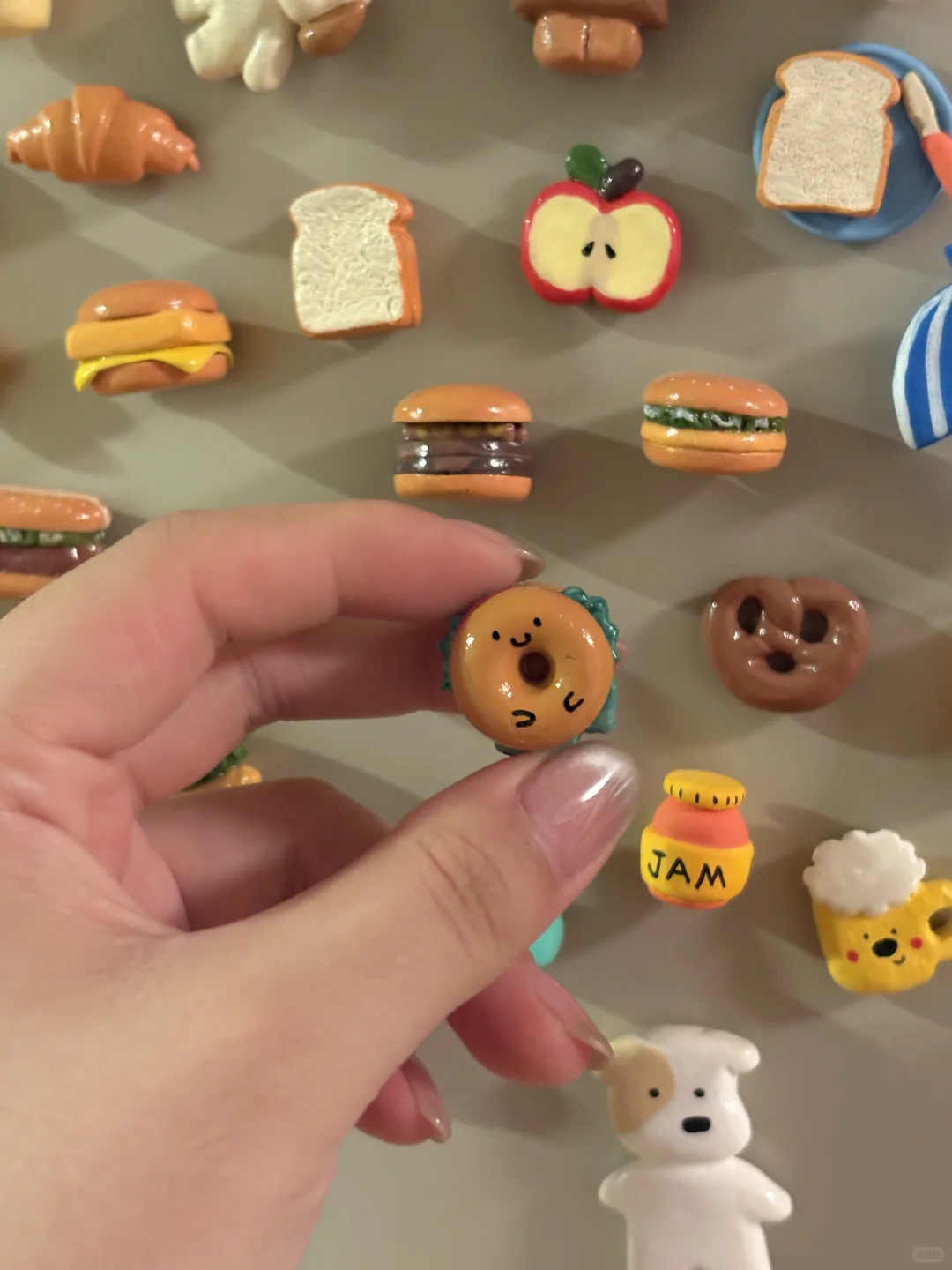 石塑粘土冰箱贴?捏了很多美味汉堡啦✨