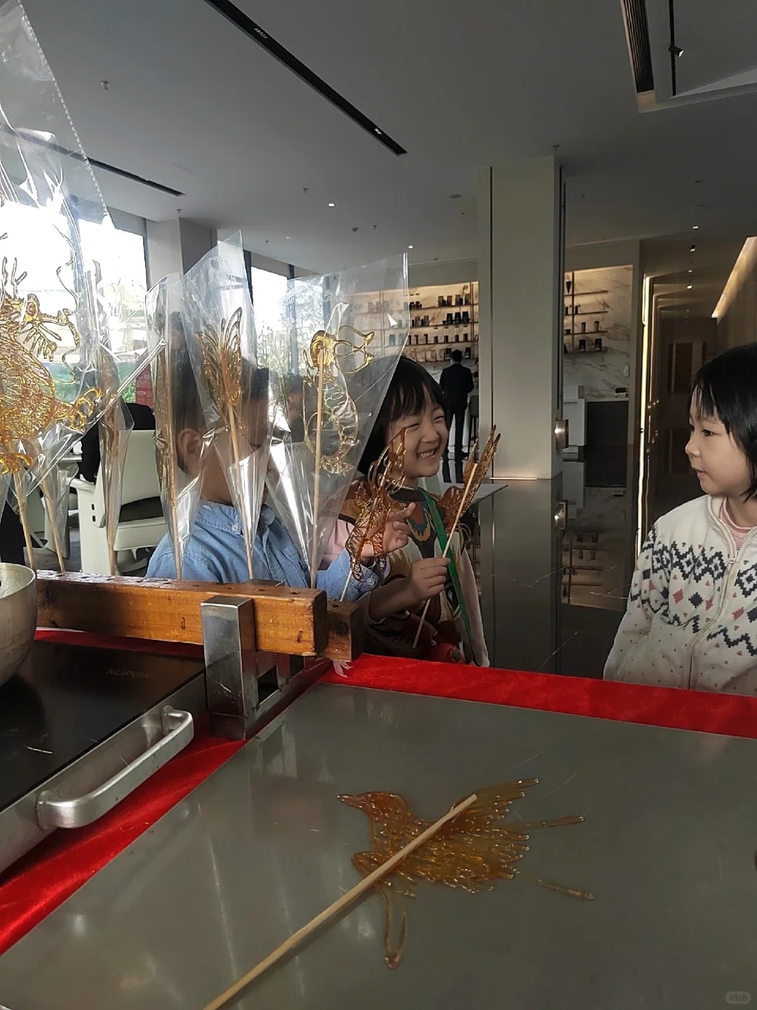 承接深圳糖画活动。