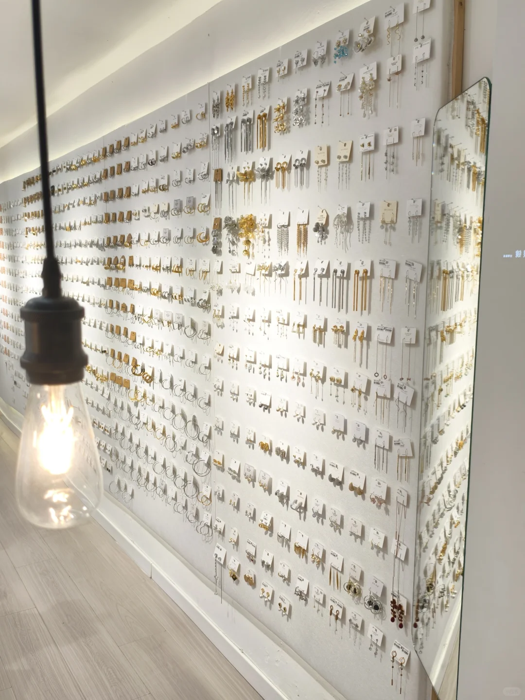 右滑看挂满效果?这真的是同一家店！？