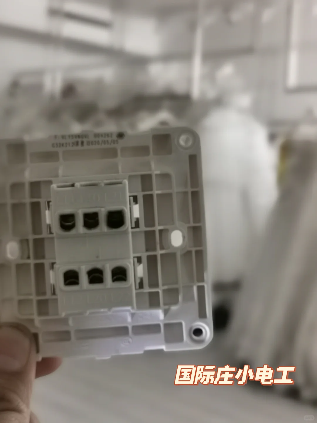 ⚡️国际庄小电工|拯救婚纱大作战