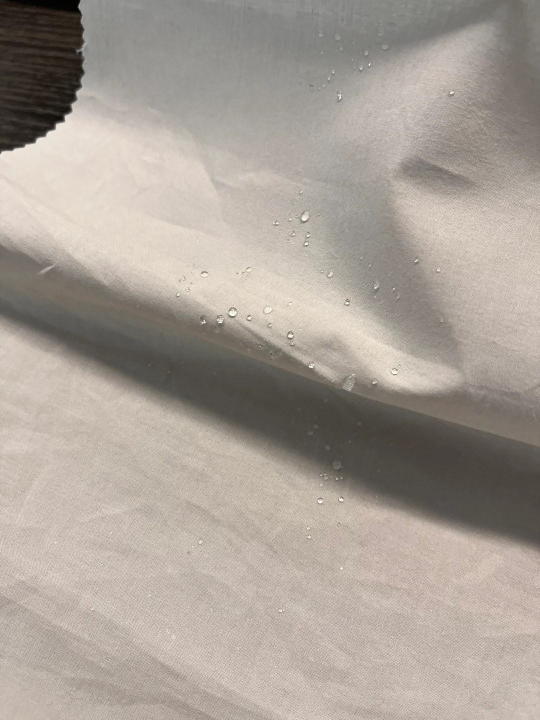 Lemaire 风衣的原面料，户外圈百年面料：Vent