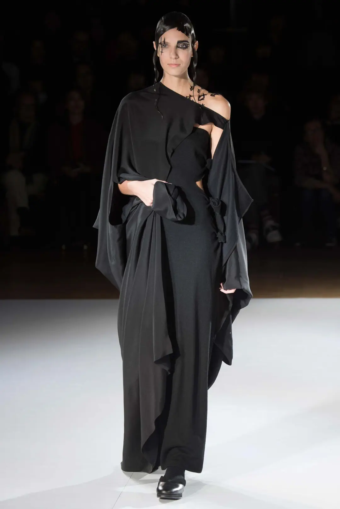 Yohji Yamamoto 古希腊残骸