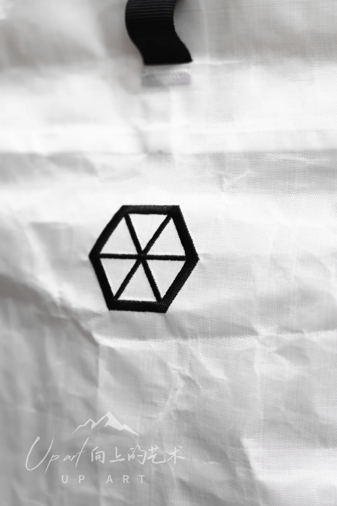 Dyneema跟Aluuja面料对比