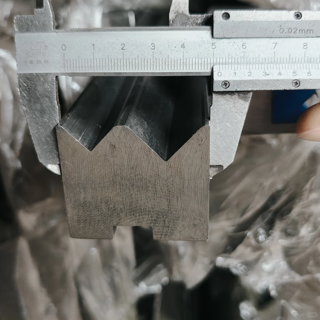 ? 工业党的福音！高精度模具折弯成型工具分