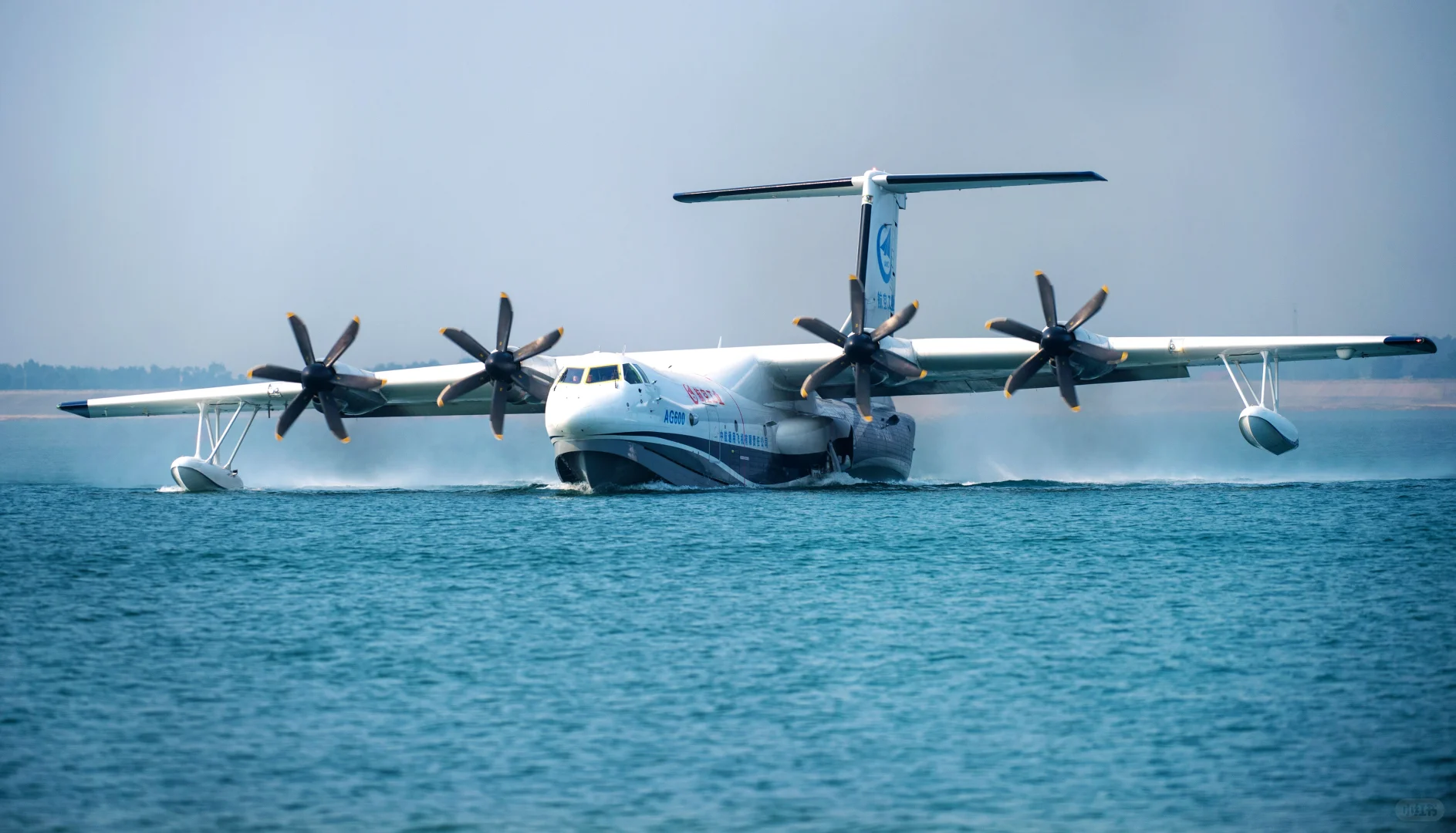 崛起吧，水上飞行艇！中国AG600水上飞机。