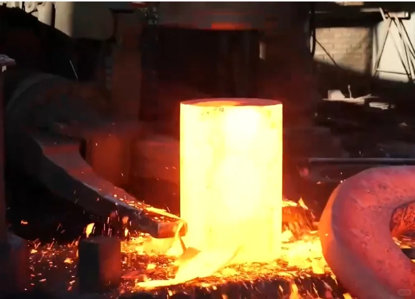 锻造-一种很容易激发男人荷尔蒙的工作