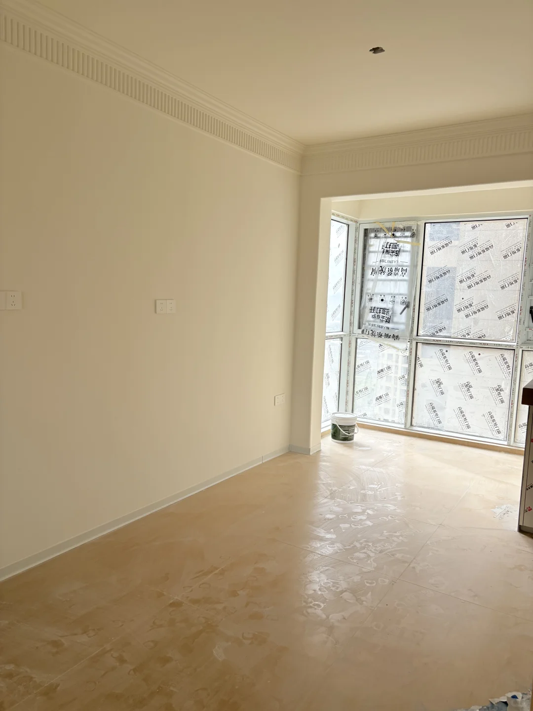 乳胶漆这个颜色闭眼刷?原木风➕托斯白